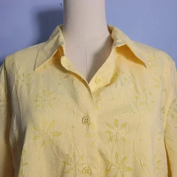 CJ Banks Size X Bright Yellow Semi Sheer Floral 3/4 Sleeve Blouse & Tank Top Set - Picture 2 of 11